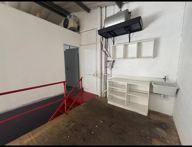 189M² FACTORY TO LET IN BRACKENFELL INDUSTRIAL